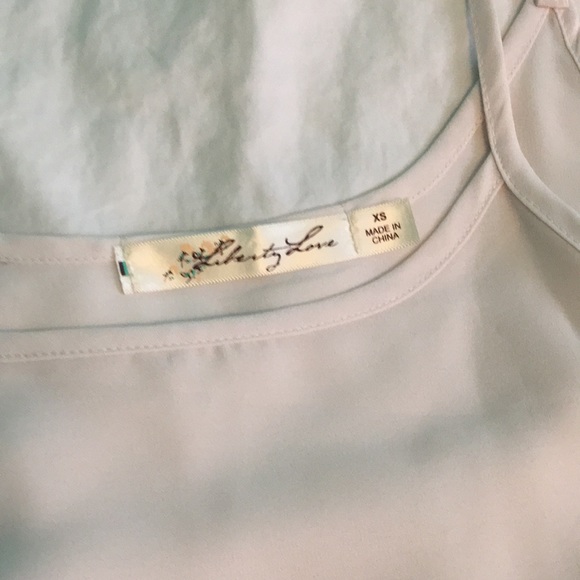 Xs small beige top blouse fringe lace - Picture 3 of 3